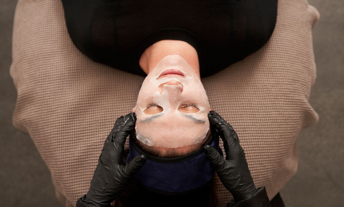 Sian Redgraves face mask
